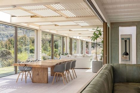 Photo of property in 4 Fishermans Lane, Mount Creighton, Queenstown, 9371