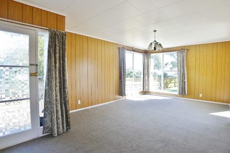 Photo of property in 14 Ewbank Place, Manurewa, Auckland, 2102