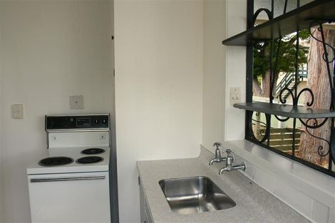 Photo of property in 3/12a Wood Street, Wallaceville, Upper Hutt, 5018