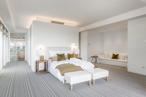 Photo of property in 10 Martingale Lane, One Tree Point, 0118