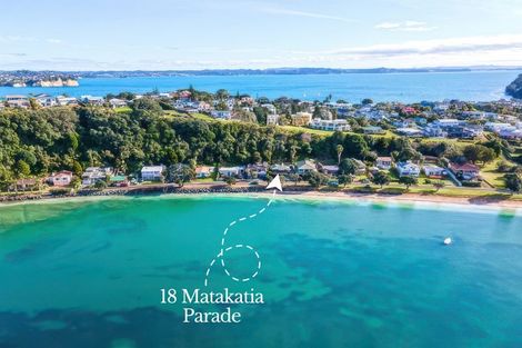Photo of property in 18 Matakatia Parade, Matakatia, Whangaparaoa, 0930