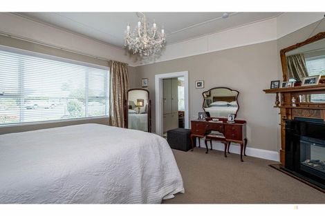 Photo of property in 12 Parsonage Road, Waimate, 7924