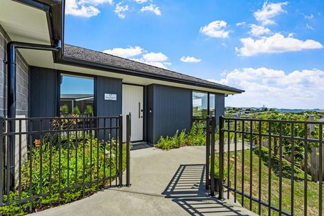 Photo of property in 17 Three Brothers Place, Warkworth, 0981