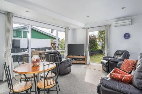 Photo of property in 39 Richmond Avenue, Richmond Heights, Taupo, 3330