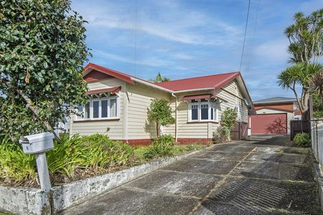 Photo of property in 8 Bernard Street, Avenues, Whangarei, 0110