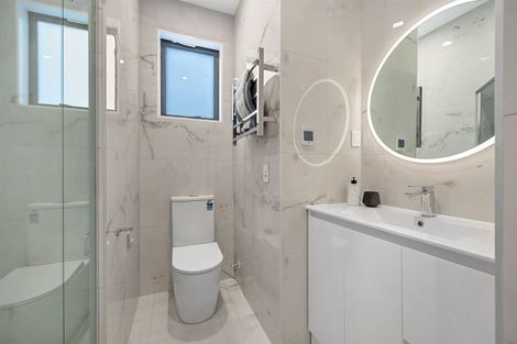 Photo of property in 79a Bond Crescent, Forrest Hill, Auckland, 0620