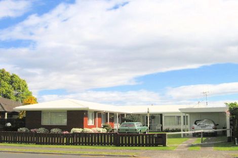 Photo of property in 12 Gloucester Road, Mount Maunganui, 3116