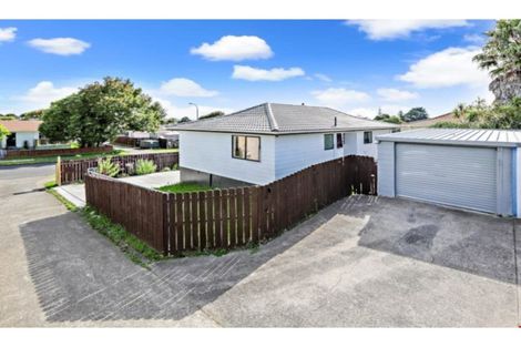 Photo of property in 3/43 Taitimu Drive, Weymouth, Auckland, 2103