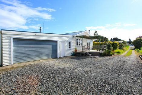 Photo of property in 39a Wallis Street, Raglan, 3225