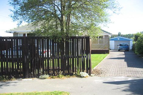 Photo of property in 4 Snelling Place, Burwood, Christchurch, 8083