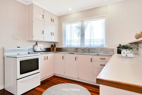 Photo of property in 78a Wharf Road, Te Atatu Peninsula, Auckland, 0610