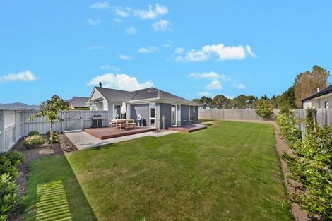 Photo of property in 14 Little Gem Road, Hornby, Christchurch, 8025
