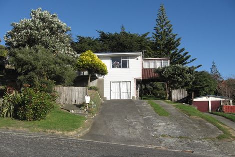 Photo of property in 13 The Spinney, Titahi Bay, Porirua, 5022