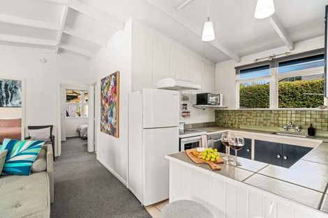 Photo of property in 180 Kent Street, Kingston, Athol, 9793