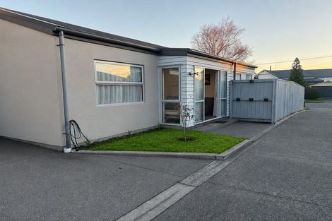Photo of property in 2/172 Geraldine Street, Edgeware, Christchurch, 8013