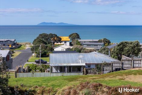 Photo of property in 238 Seaforth Road, Waihi Beach, 3611