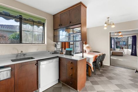 Photo of property in 2/136 Middlepark Road, Sockburn, Christchurch, 8042