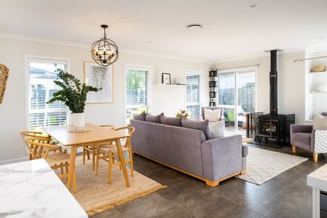 Photo of property in 14 Pukaki Place, Poraiti, Napier, 4112