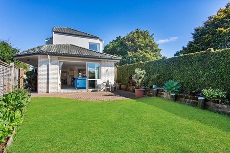 Photo of property in 59d Hillsborough Road, Hillsborough, Auckland, 1042