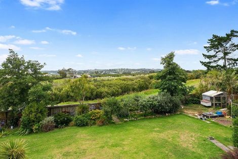 Photo of property in 28a Te Moau Avenue, Parakai, 0830