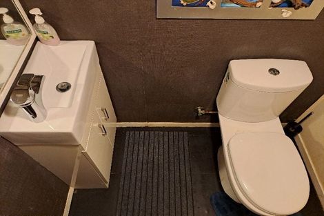 Photo of property in 3/11 Pakuranga Road, Pakuranga, Auckland, 2010