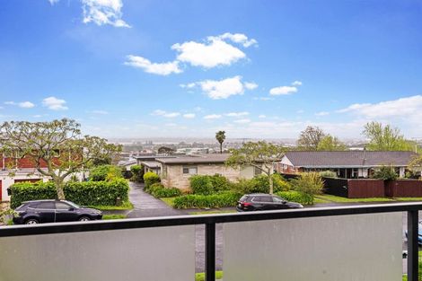 Photo of property in 2/9 Strong Street, St Johns, Auckland, 1072