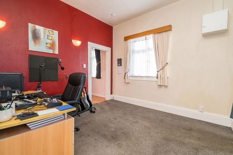 Photo of property in 18 Thorn Street, Caversham, Dunedin, 9012