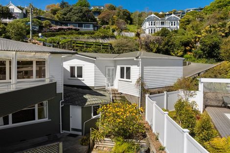 Photo of property in 14 Richardson Street, Britannia Heights, Nelson, 7010