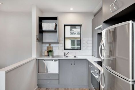 Photo of property in 5/450 Barbadoes Street, Edgeware, Christchurch, 8013