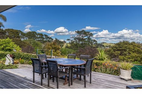 Photo of property in 32 Blue Heron Rise, Stanmore Bay, Whangaparaoa, 0932