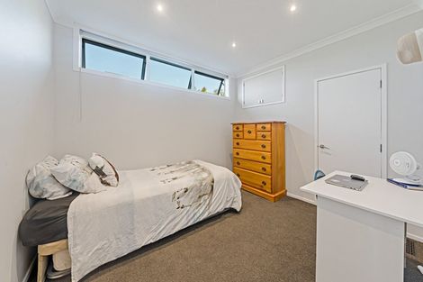 Photo of property in 64 O'halloran Road, Howick, Auckland, 2014