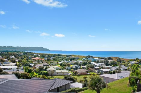 Photo of property in 2/508 Seaforth Road, Bowentown, Waihi Beach, 3177