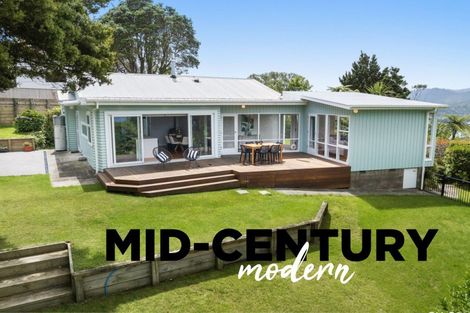 Photo of property in 34 Miromiro Road, Normandale, Lower Hutt, 5010