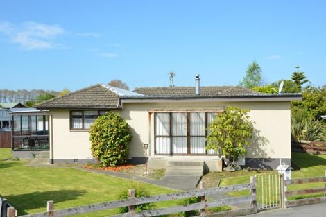 Photo of property in 19 Rugby Street, Waimate, 7924