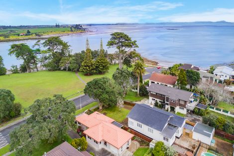Photo of property in 37 Roys Road, Weymouth, Auckland, 2103