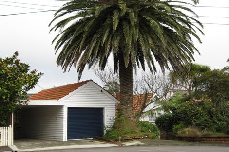 Photo of property in 16 Dasent Street, Karori, Wellington, 6012