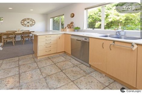 Photo of property in 3/39 Wade River Road, Stanmore Bay, Whangaparaoa, 0932