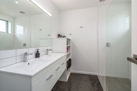 Photo of property in 3 Tuscan Lane, Martinborough, 5711