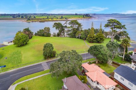 Photo of property in 37 Roys Road, Weymouth, Auckland, 2103