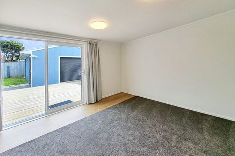 Photo of property in 221 The Esplanade, Petone, Lower Hutt, 5012