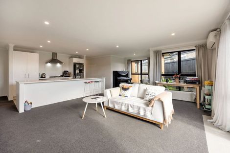 Photo of property in 52 Pragma Rise, Rototuna North, Hamilton, 3210