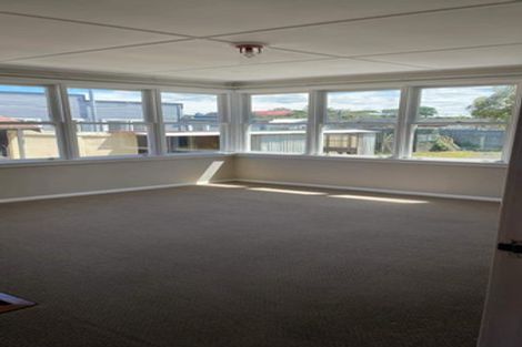 Photo of property in 563 Queen Street East, Levin, 5510