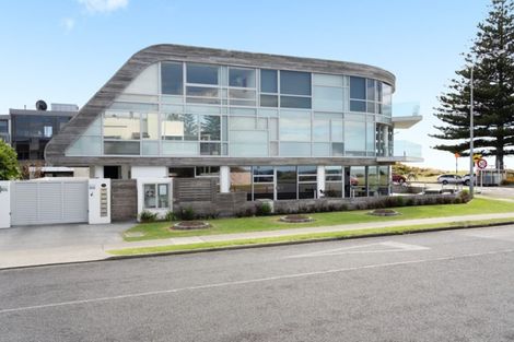 Photo of property in 6/50 Marine Parade, Mount Maunganui, 3116