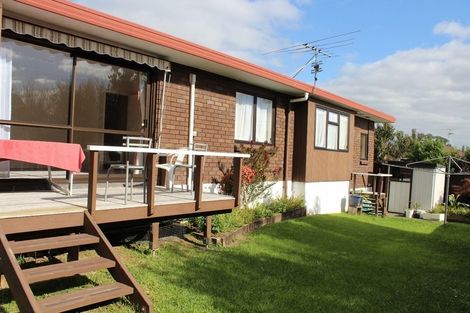 Photo of property in 2/79 Aberfeldy Avenue, Highland Park, Auckland, 2010