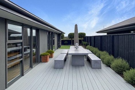 Photo of property in 41 Westpark Boulevard, Rangiora, 7400
