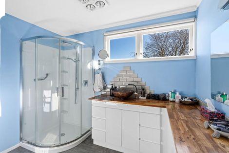 Photo of property in 15a Kawiu Road, Levin, 5510