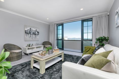 Photo of property in 11k Clearwater Cove, West Harbour, Auckland, 0618