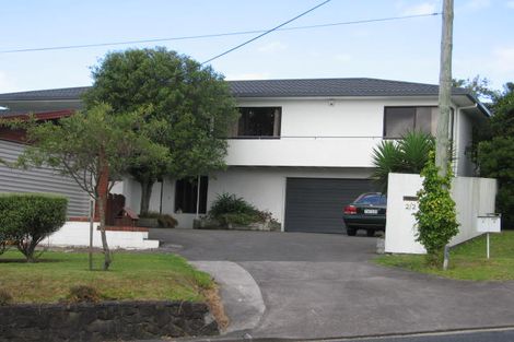 Photo of property in 2/2 Kowhai Road, Campbells Bay, Auckland, 0630