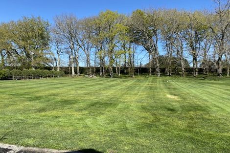 Photo of property in 3 Royal Oaks Lane, Newstead, Hamilton, 3286