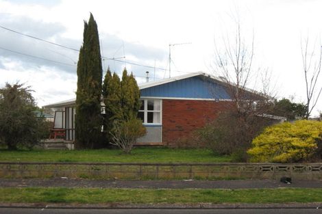 Photo of property in 32 Hendon Road, Fairview Downs, Hamilton, 3214